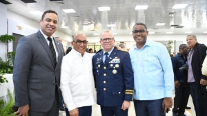 Presidente CPADB asiste acto graduacion en