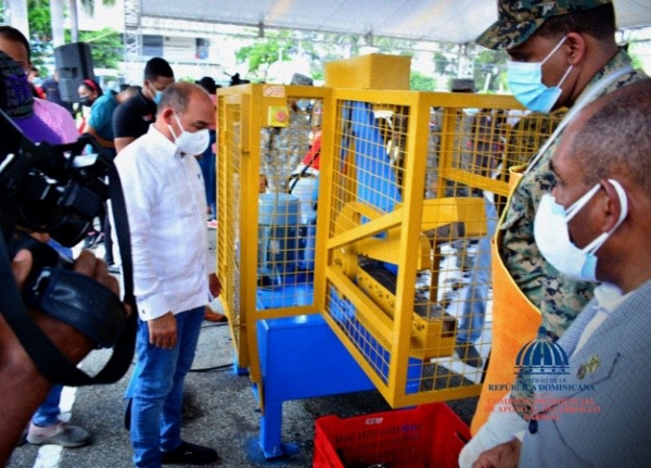 Presidente CPADB asiste acto destrucción armas de fuego encabezado por el primer mandatario Luis Abinader