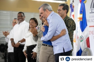 Presidente Abinader inaugura escuela  Nuestra Señora del Perpetuo Socorro II