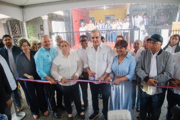 Un país no se transforma solo  se transforma con su gente