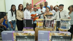 La m&uacute;sica sigue transformando  vidas en Sabana Perdida!