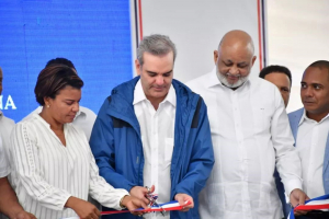 Rolfi Rojas acompañó al presidente Abinader a recorrido