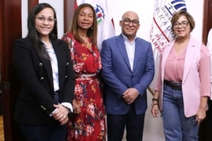 Presidente de la CPADB se reúne con la viceministra del  Ministerio de Economía Planificación y Desarrollo