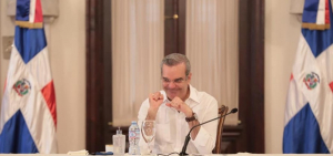 Abinader se reúne con Juntas de Vecinos de Santo Domingo Este