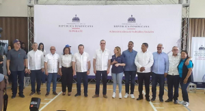 Rolfi Rojas acompaña al presidente Abinader en recorrido