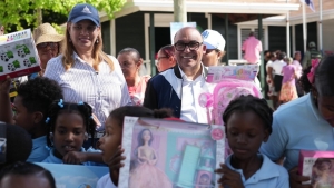 CPADB lleva alegr&iacute;a a ni&ntilde;os en Isla Saona