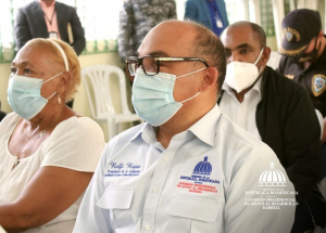 El presidente de la CPADB realiza reunion con los voceros de los Consejos Barriales.