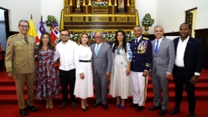 Presidente de la CPADB asiste a eucaristía también recibe un reconocimiento especial