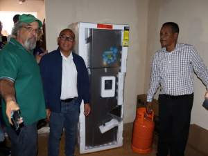 La CPADB y Fundación Rogelio Cruz entregan casa en el sector de La Zurza