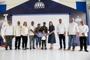 Presidente de la CPADB asiste a inauguración de Centro Habitacional Comunitario Cañada Honda San Cristóbal