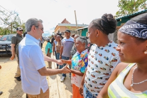 Rolfi Rojas acompaña al Presidente Luis Abinader en recorrido por Higüey tras paso de Fiona